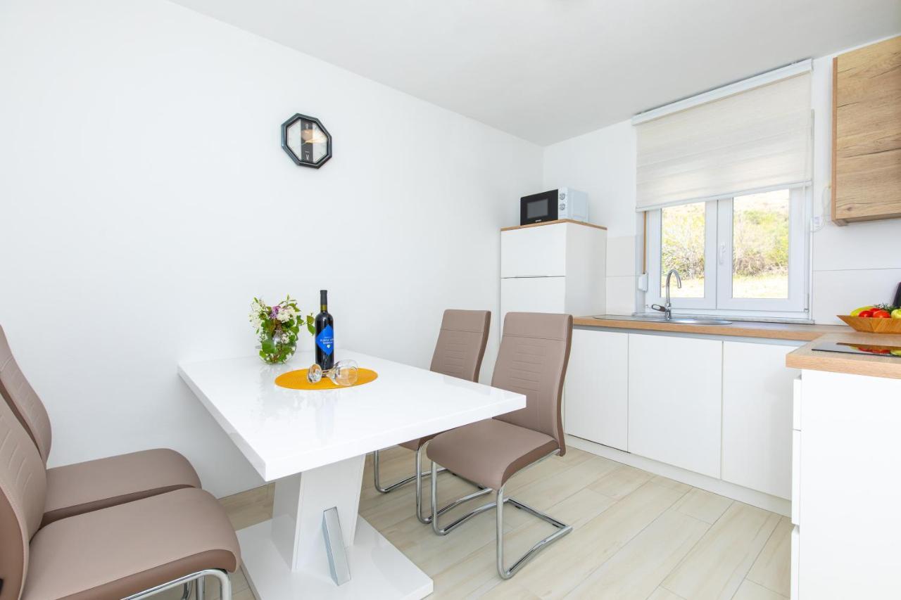 Apartments Augustinovic Baška Εξωτερικό φωτογραφία