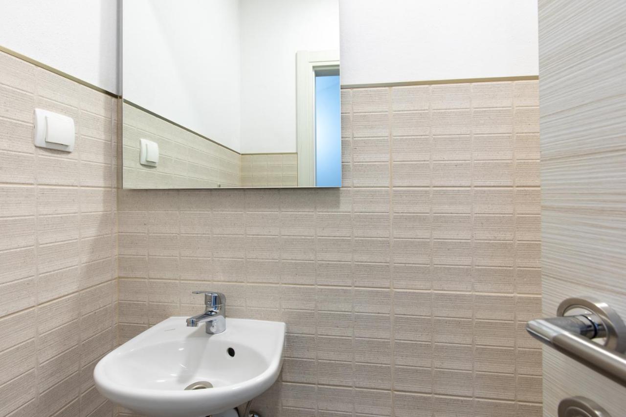 Apartments Augustinovic Baška Εξωτερικό φωτογραφία