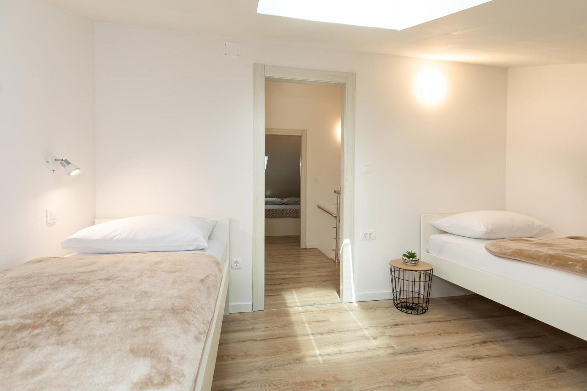 Apartments Augustinovic Baška Δωμάτιο φωτογραφία